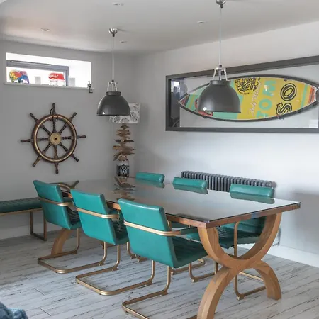Upper House Holiday home